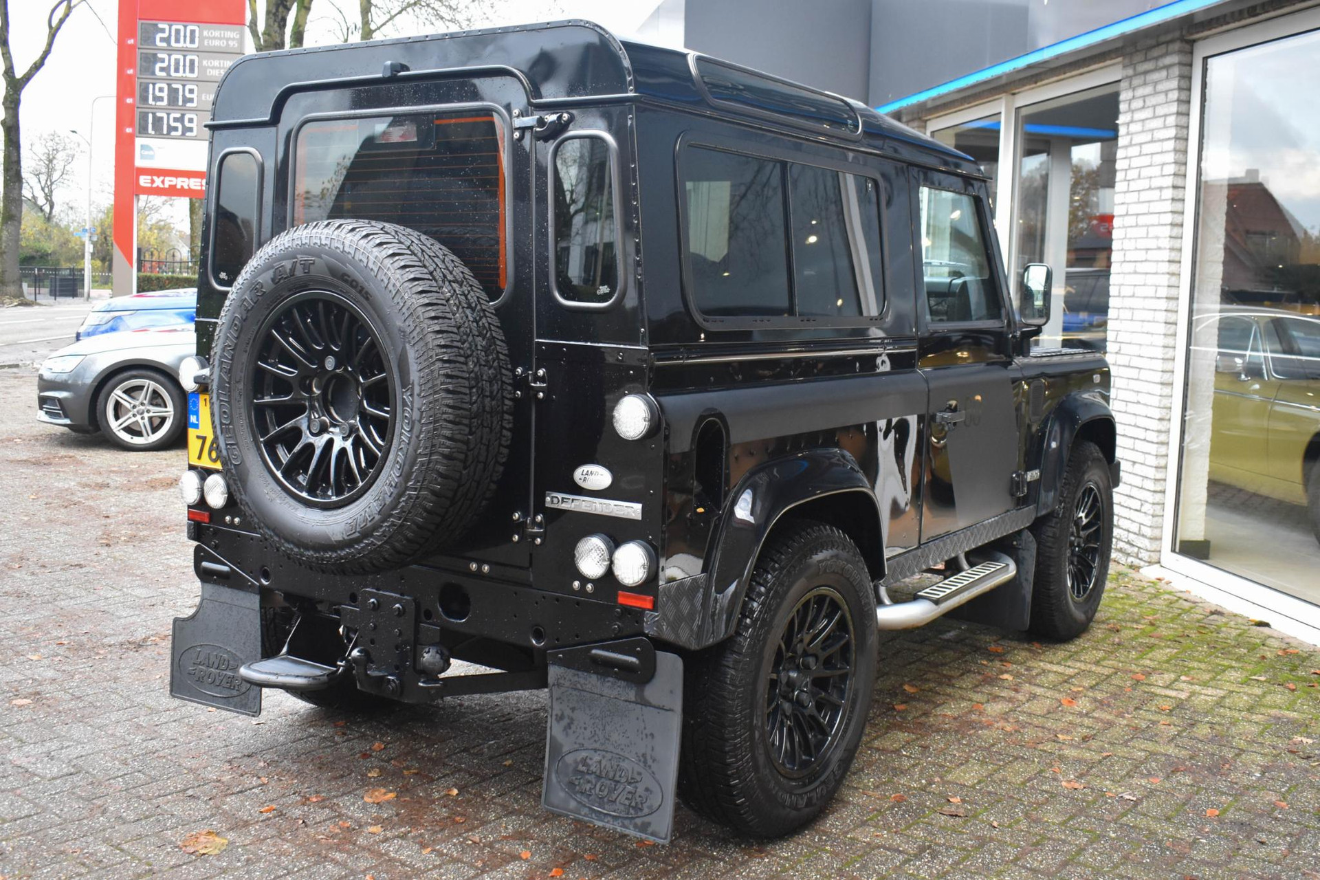 40997522-26.jpg