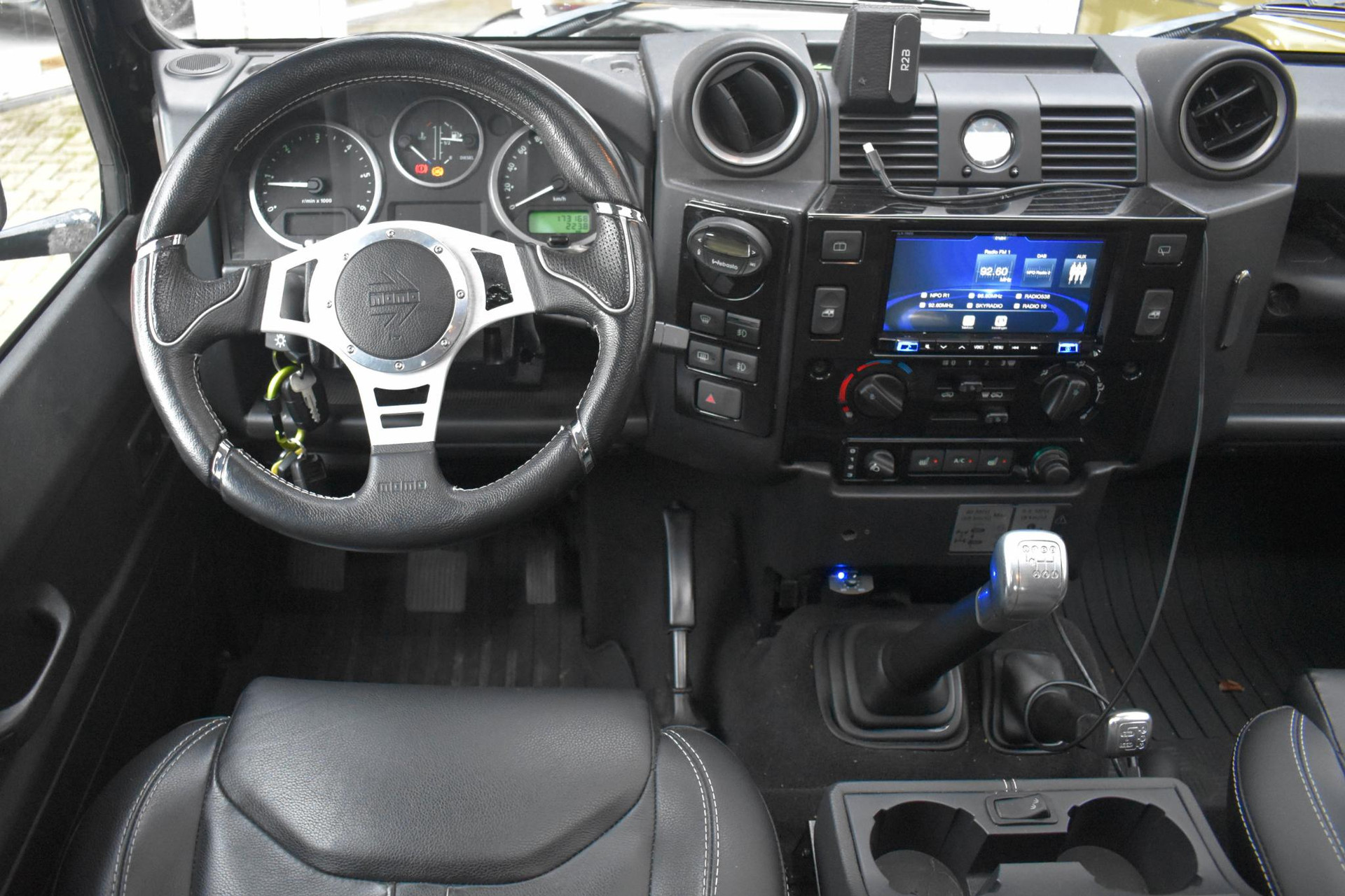 40997522-9.jpg