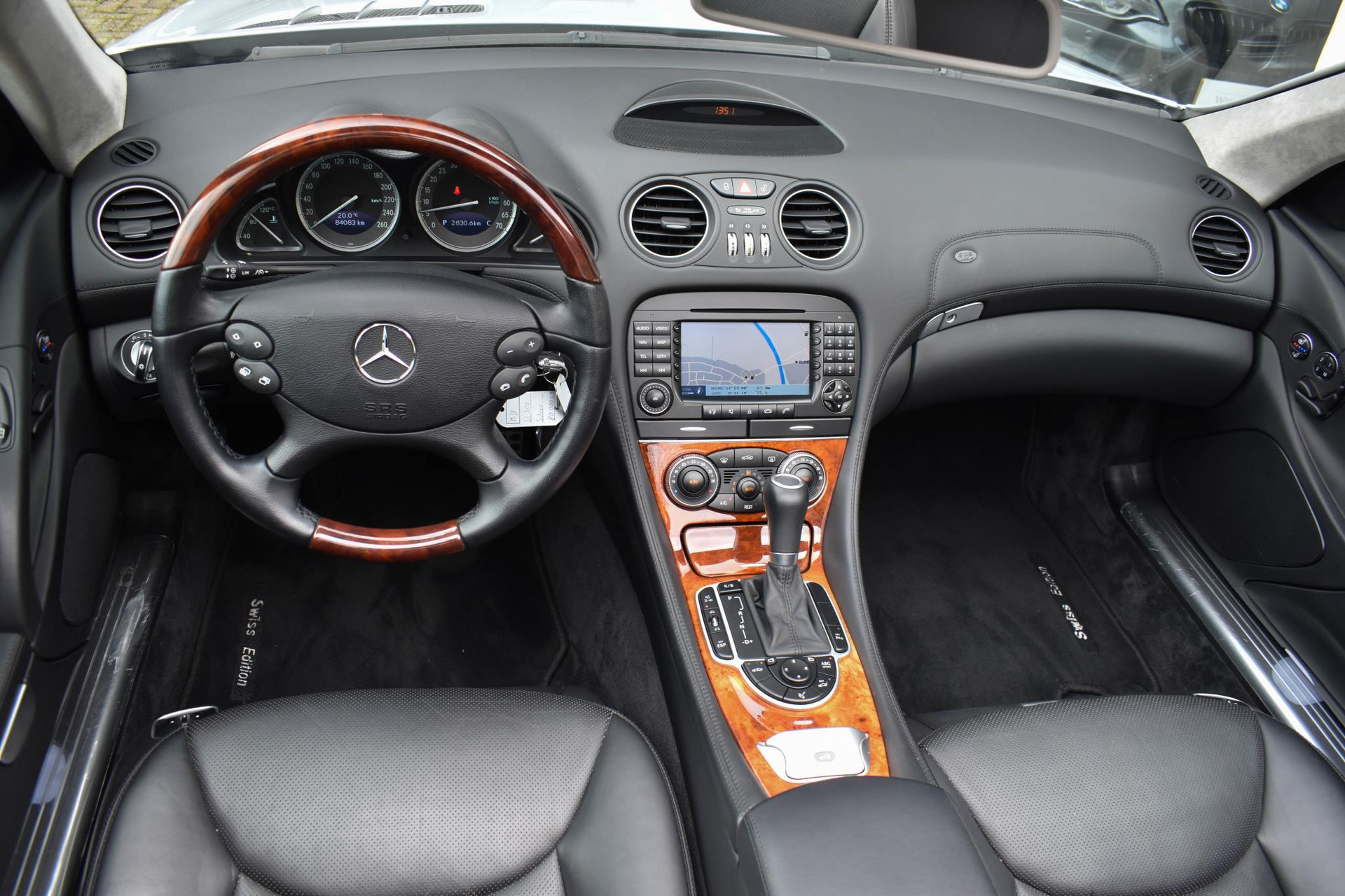 46947210-31.jpg