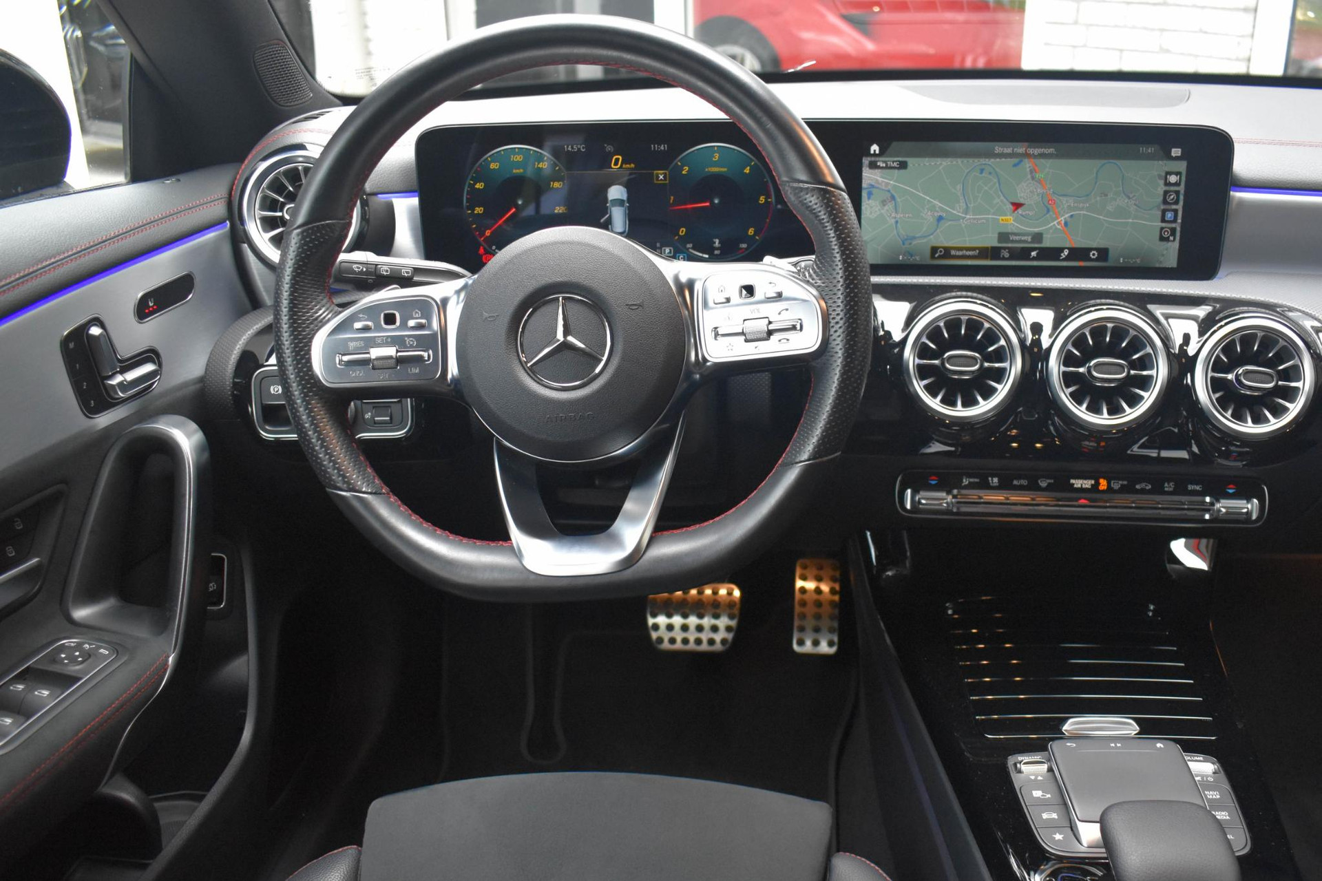 48260583-22.jpg