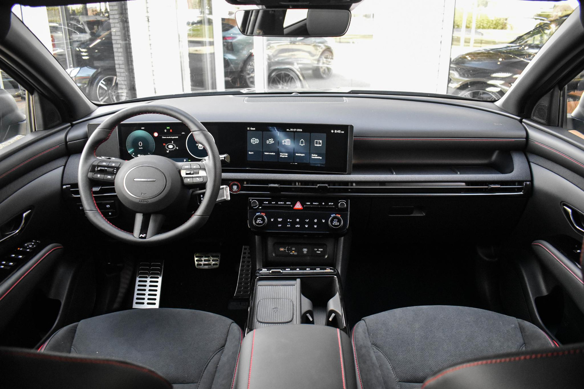 54623047-1.jpg