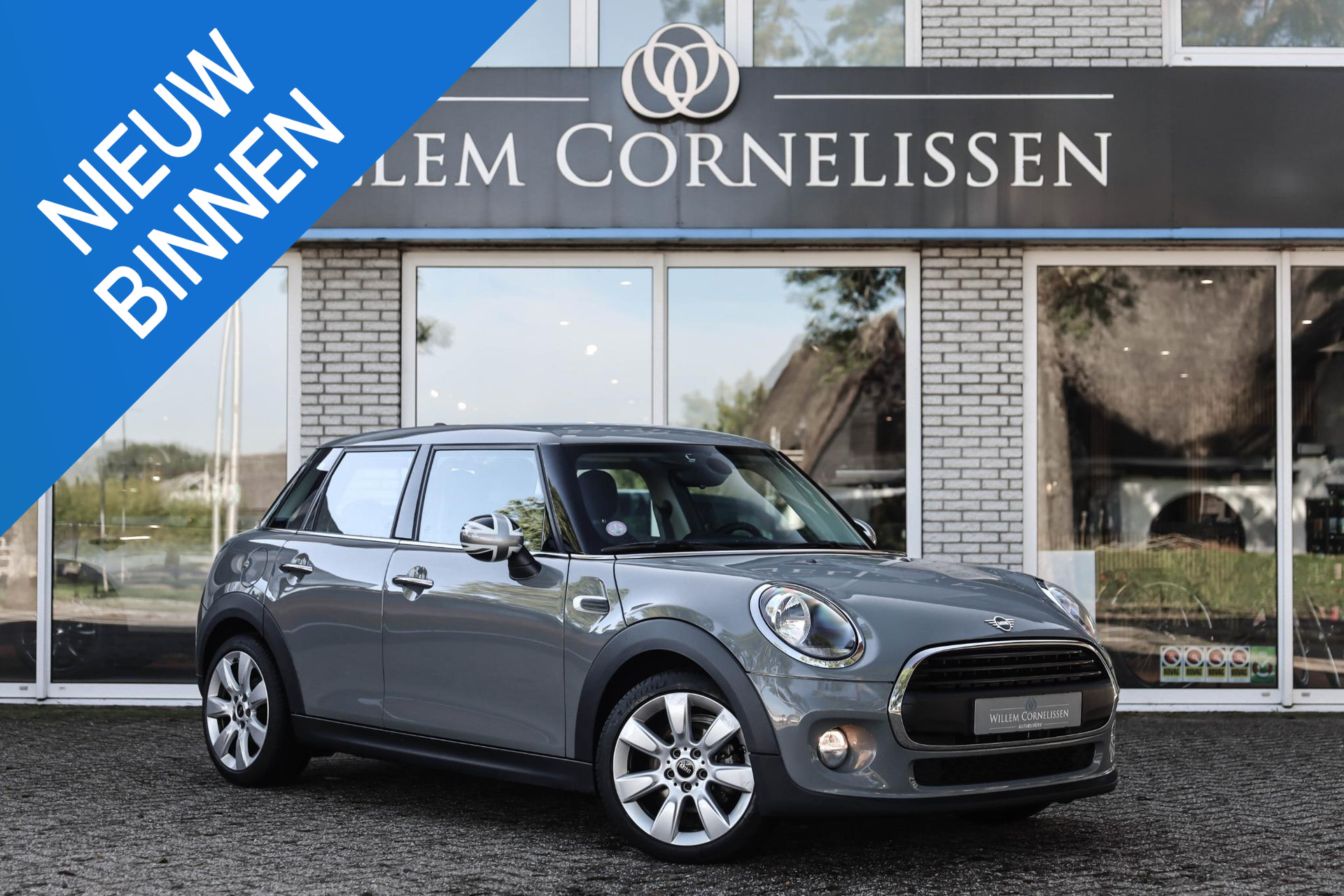 56653458